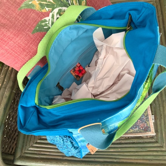 SEA TURTLE TROPICAL SUMMER Tote HANDBAG - SHOULDER  BAG 💙  NWT 💙 LIGHTWEIGHT - Picture 7 of 11